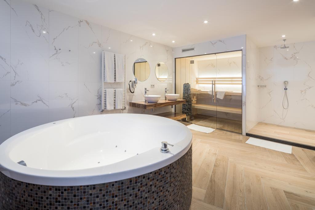 Van Der Valk Hotel Wieringermeer Wieringerwerf Extérieur photo